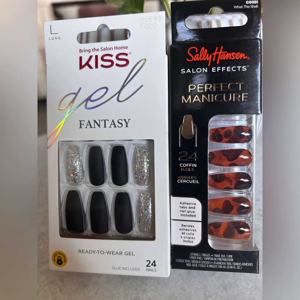 Press on Nails - 2 pack